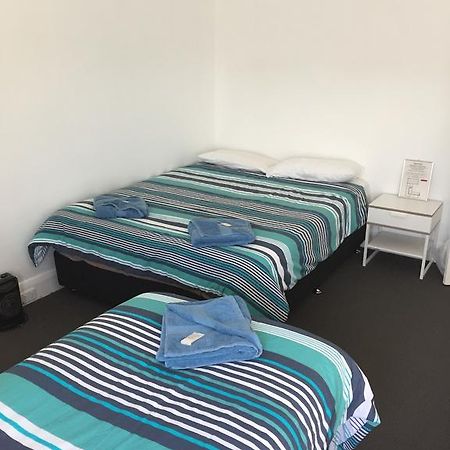 Crown Inn Hotel Kingston Se 외부 사진