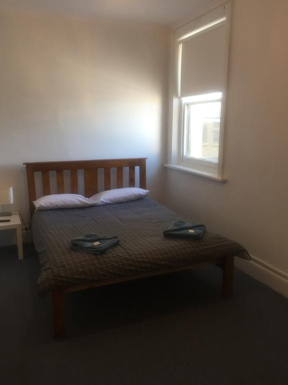 Crown Inn Hotel Kingston Se 외부 사진