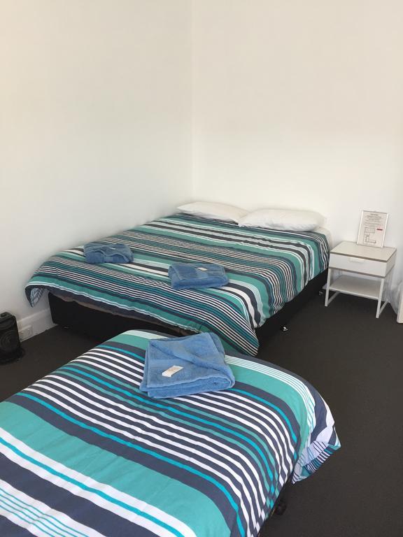 Crown Inn Hotel Kingston Se 외부 사진